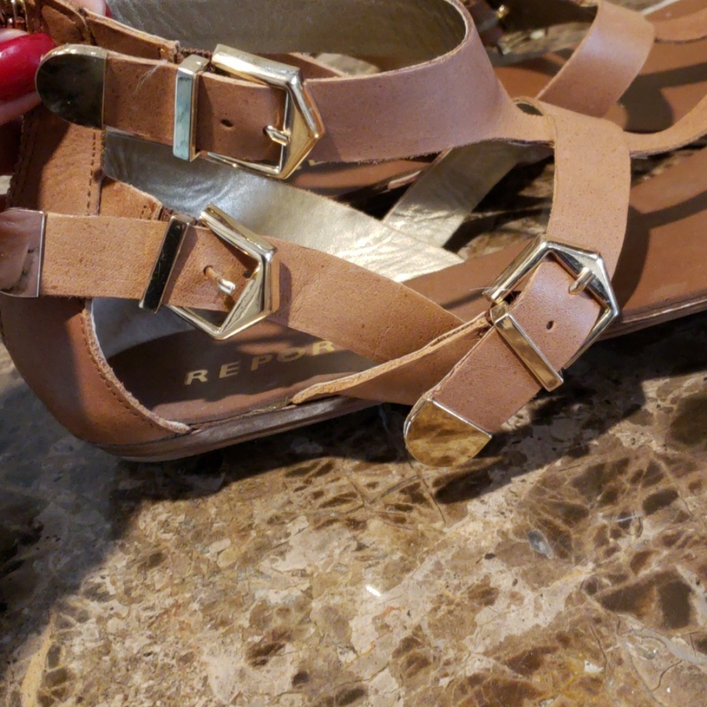 Sandals - Picture 3 of 7